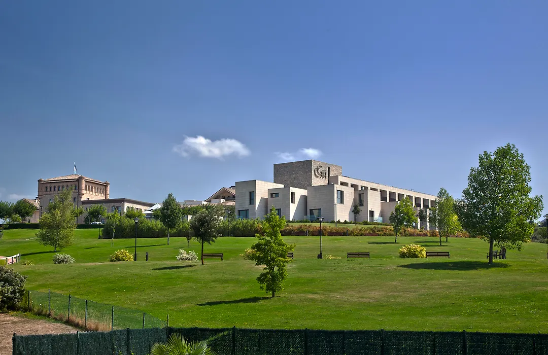 Hotel Castillo De Gorraiz&Spa-1